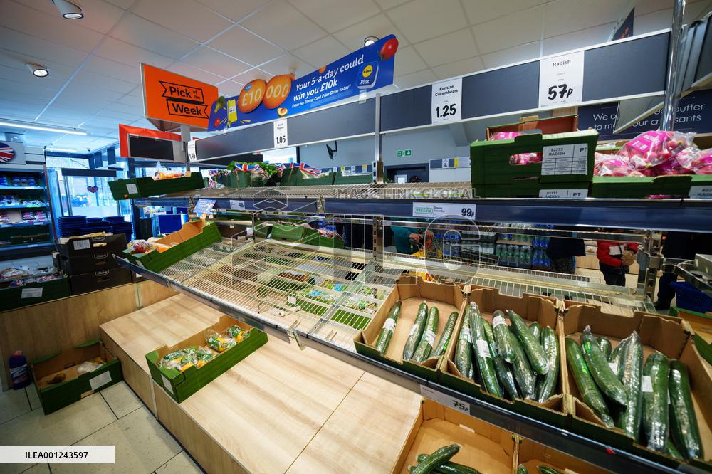 BRITAIN-FRUIT AND VEGETABLE-SHORTAGE