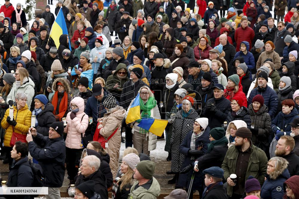 Light for Ukraine memorial event
