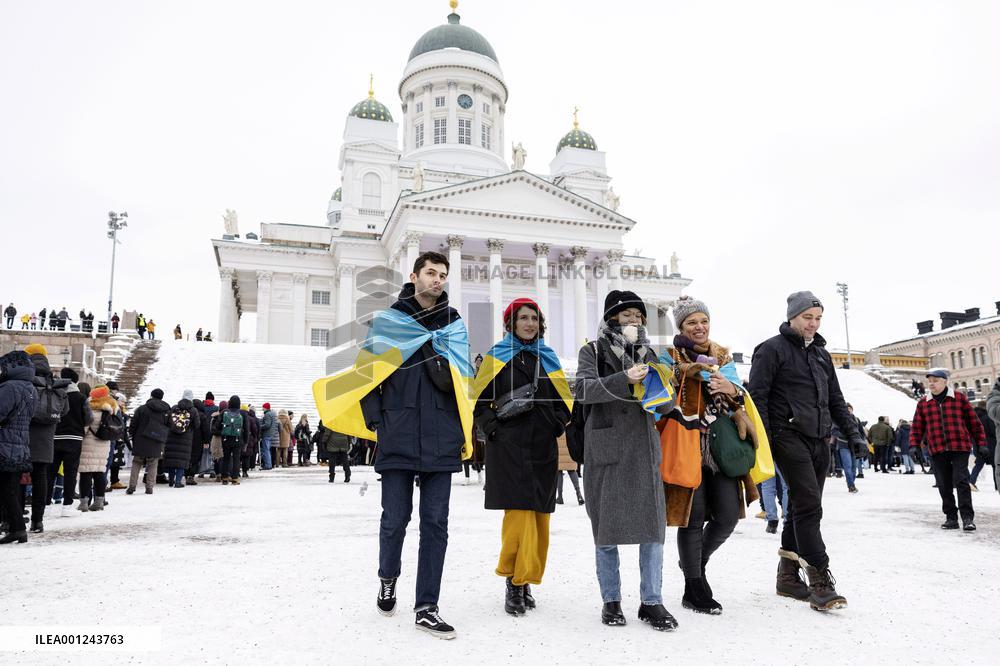 Light for Ukraine memorial event