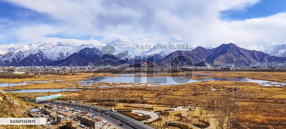 CHINA-TIBET-LHASA-SNOW (CN)