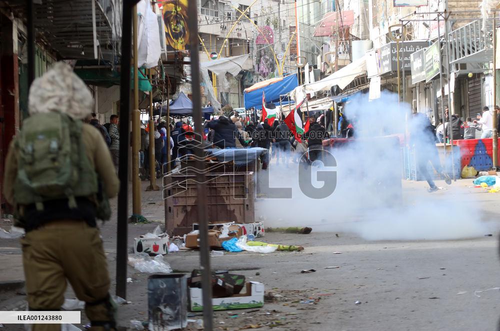 MIDEAST-HEBRON-CLASHES