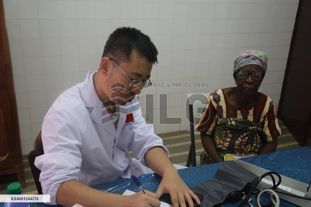 TOGO-KARA-CHINESE MEDICAL TEAM-FREE MEDICAL SERVICE