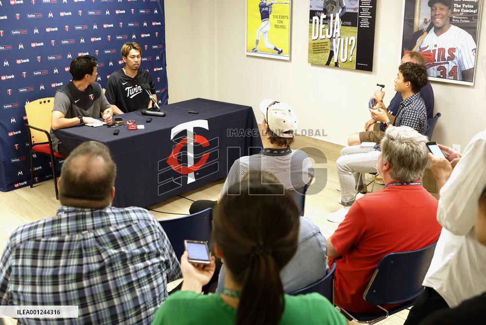 Baseball: MLB spring training
