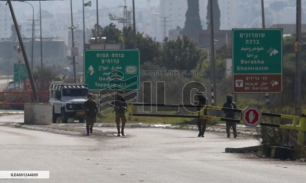 MIDEAST-NABLUS-CHECKPOINT