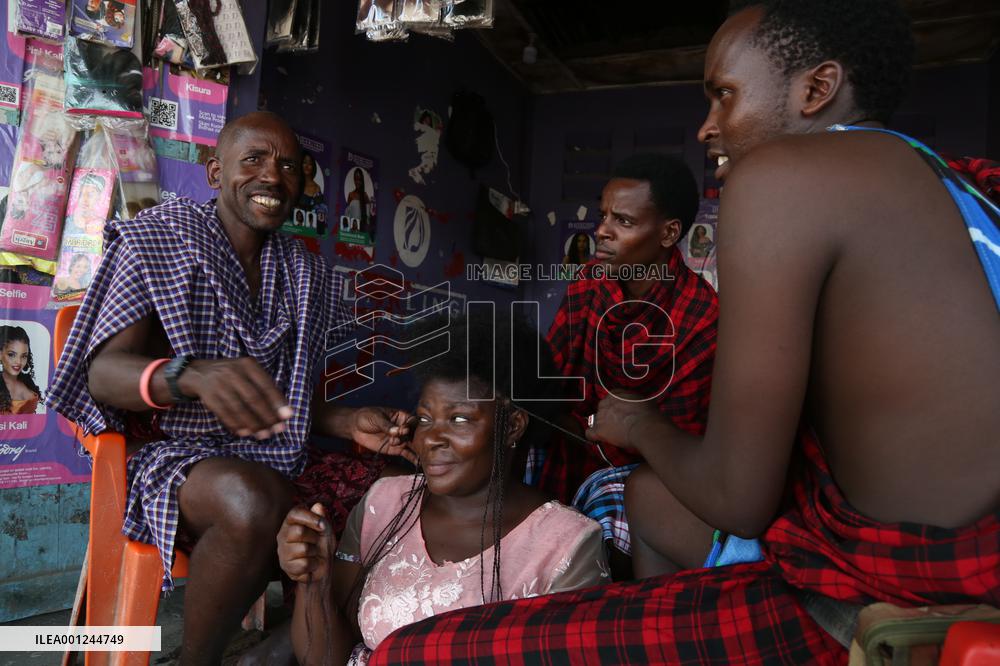 TANZANIA-DAR ES SALAAM-MAASAI-CLIMATE CHANGE-HAIRDRESSER