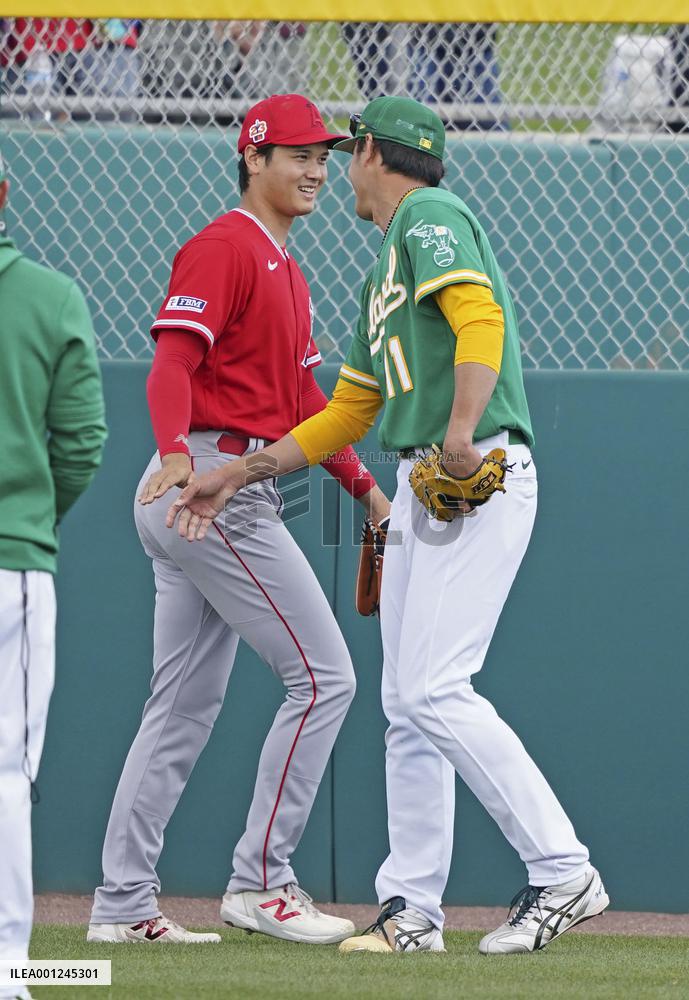 Baseball: Angels' Ohtani and Athletics' Fujinami