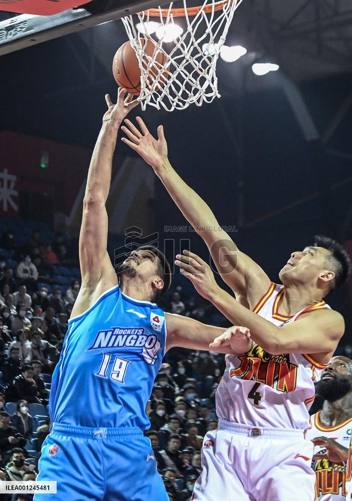 (SP)CHINA-CHANGCHUN-BASKETBALL-CBA LEAGUE-JILIN VS NINGBO(CN)