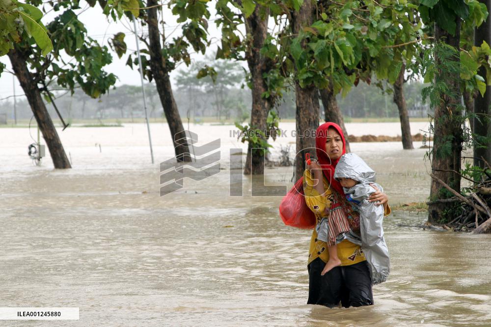 INDONESIA-SRAGEN-FLOOD
