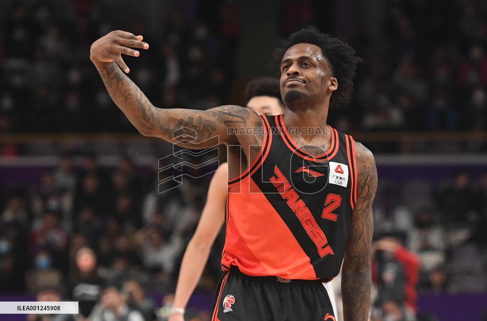 (SP)CHINA-BEIJING-BASKETBALL-CBA LEAGUE-BEIJING VS SUZHOU (CN)