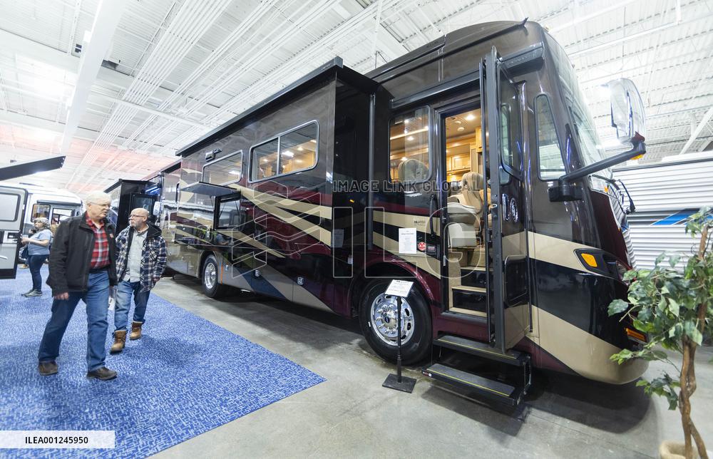 CANADA-MISSISSAUGA-SPRING CAMPING & RV SHOW