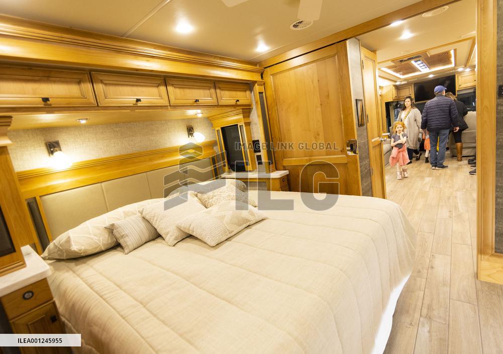 CANADA-MISSISSAUGA-SPRING CAMPING & RV SHOW