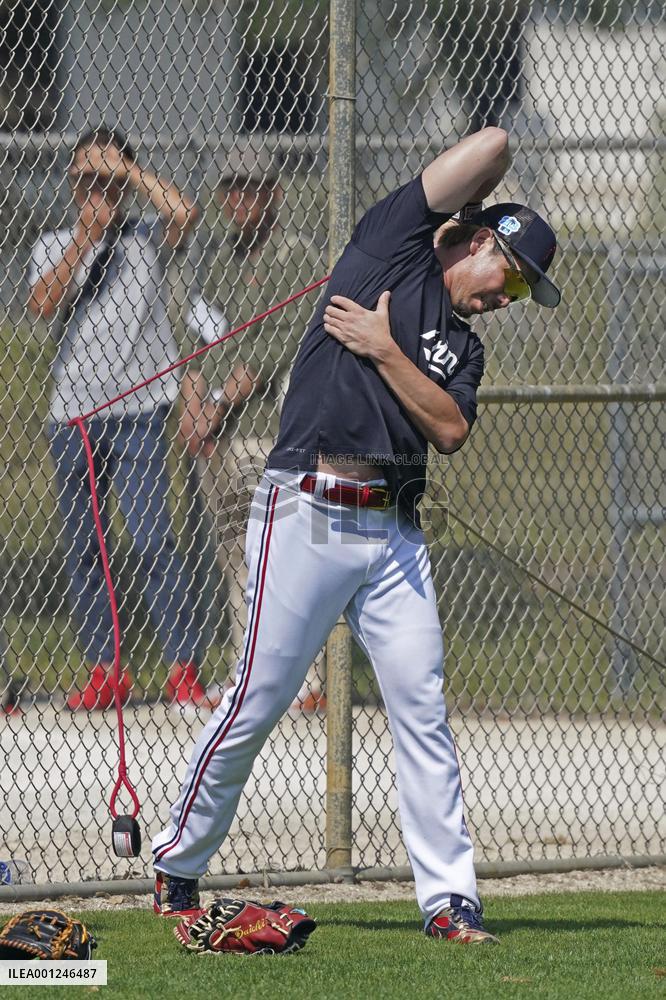 Baseball: MLB spring training