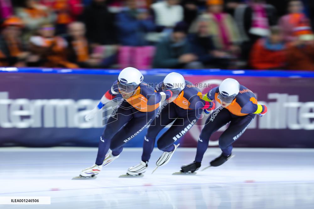 (SP)THE NETHERLANDS-HEERENVEEN-WORLD SPEED SKATING CHAMPIONSHIPS-MEN'S TEAM PERSUIT