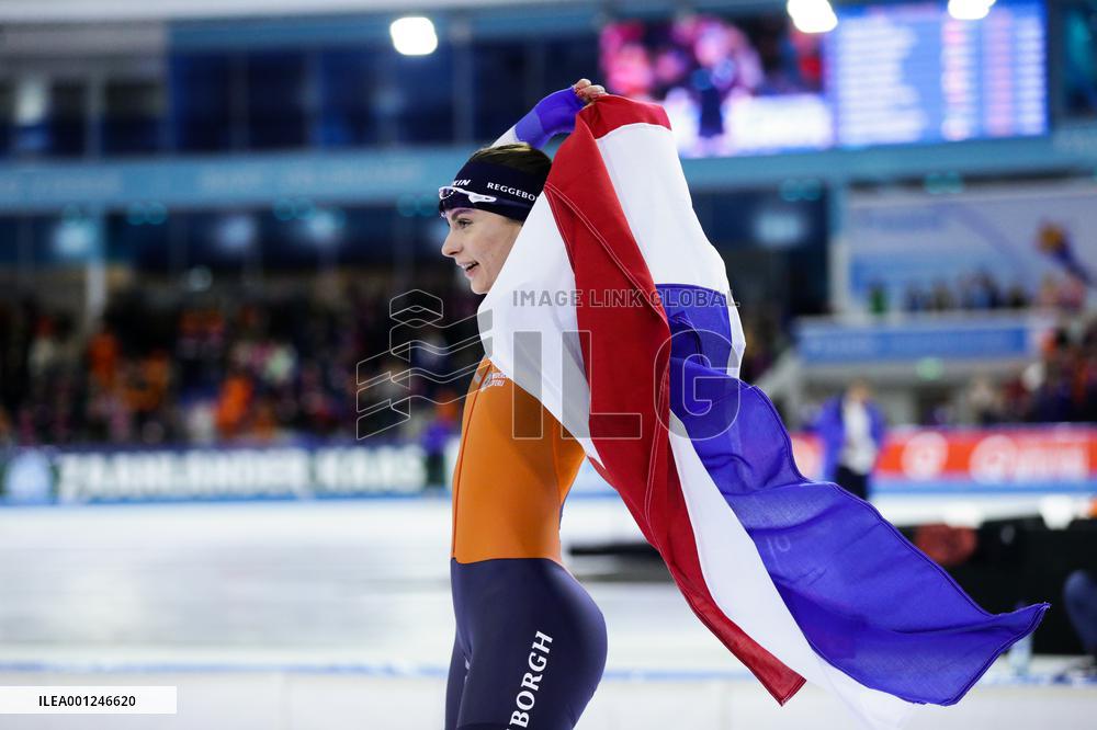 (SP)NETHERLANDS-HEERENVEEN-WORLD SPEED SKATING CHAMPIONSHIPS-WOMEN'S 500M