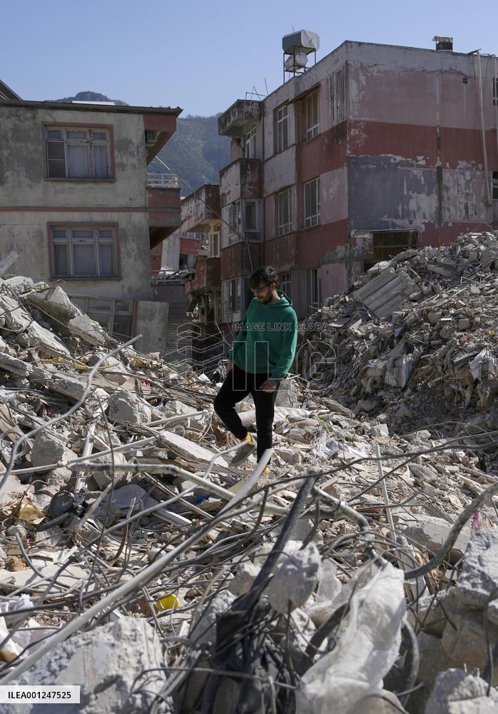Scene in quake-hit Turkey