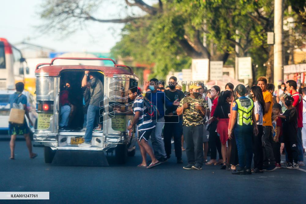 PHILIPPINES-QUEZON CITY-TRANSPORT STRIKE-JEEPNEY PHASEOUT
