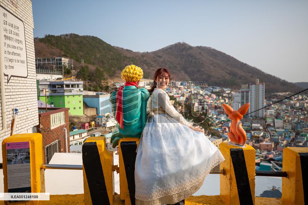 SOUTH KOREA-BUSAN-GAMCHEON CULTURE VILLAGE