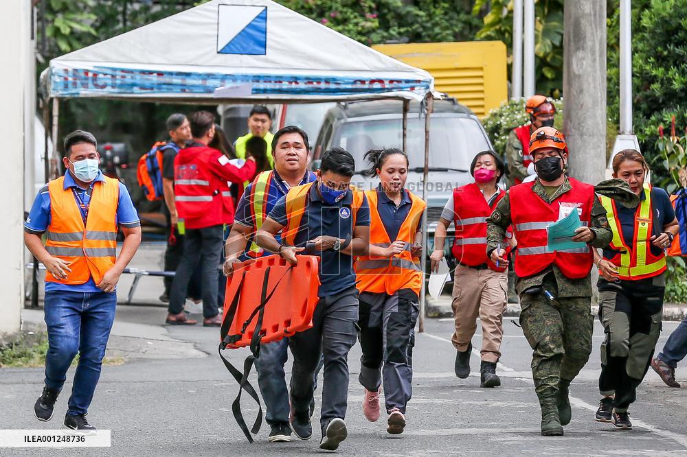 PHILIPPINES-QUEZON CITY-EARTHQUAKE DRILL