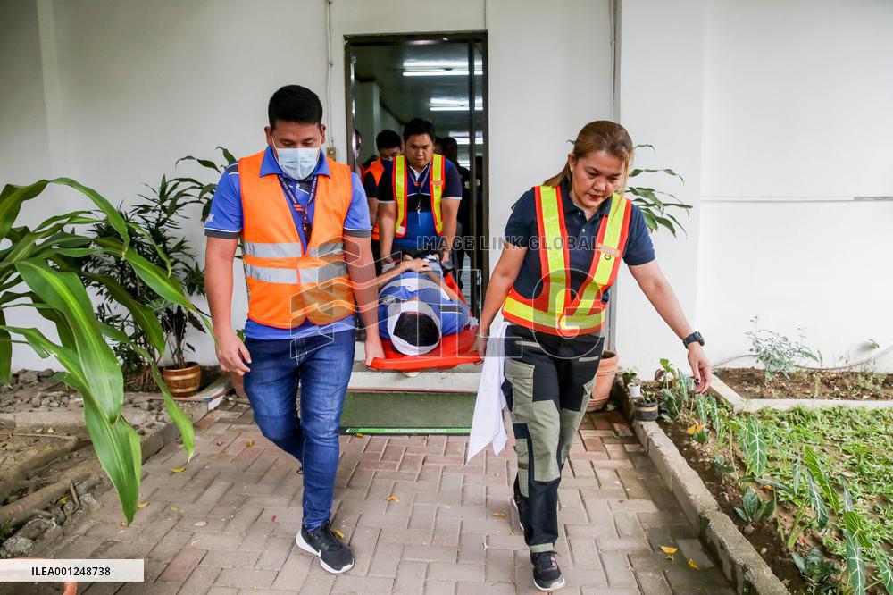 PHILIPPINES-QUEZON CITY-EARTHQUAKE DRILL