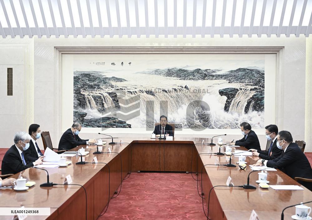 (TWO SESSIONS)CHINA-BEIJING-NPC-PRESIDIUM-EXECUTIVE CHAIRPERSONS-MEETING (CN)