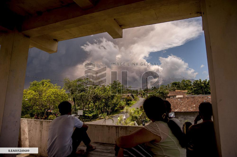 INDONESIA-YOGYAKARTA-MOUNT MERAPI-ERUPTION