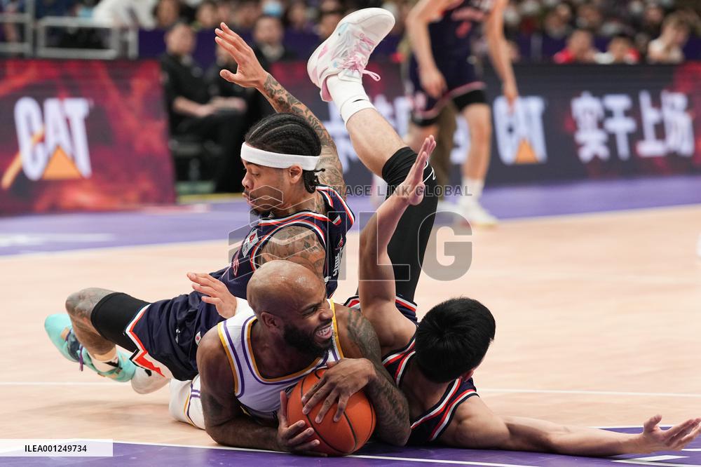 (SP)CHINA-BEIJING-BASKETBALL-CBA LEAGUE-BEIJING VS GUANGZHOU (CN)