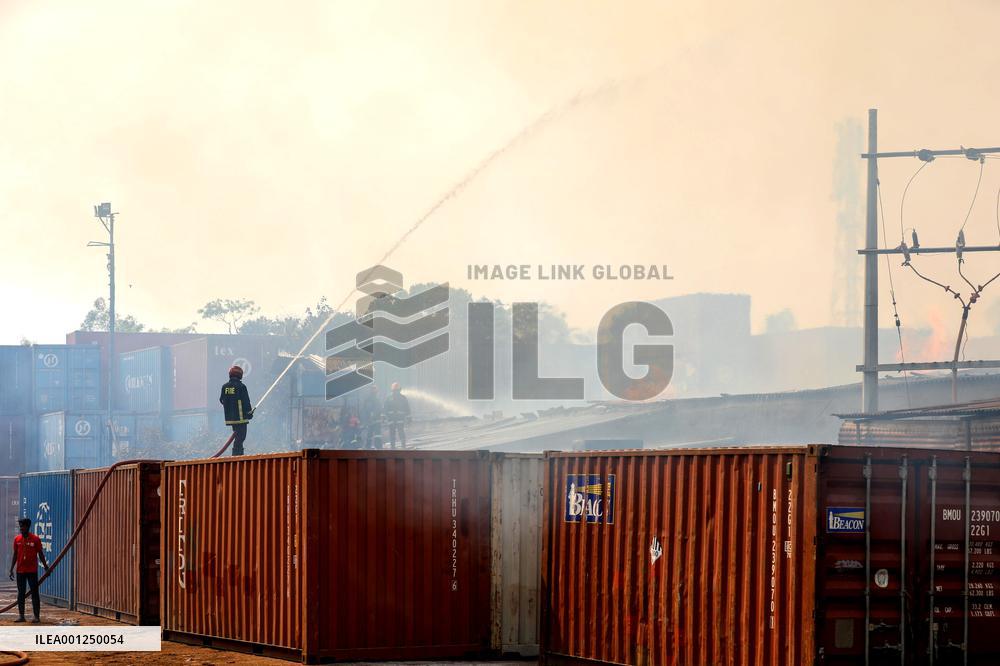 BANGLADESH-CHATTOGRAM-WAREHOUSE-FIRE