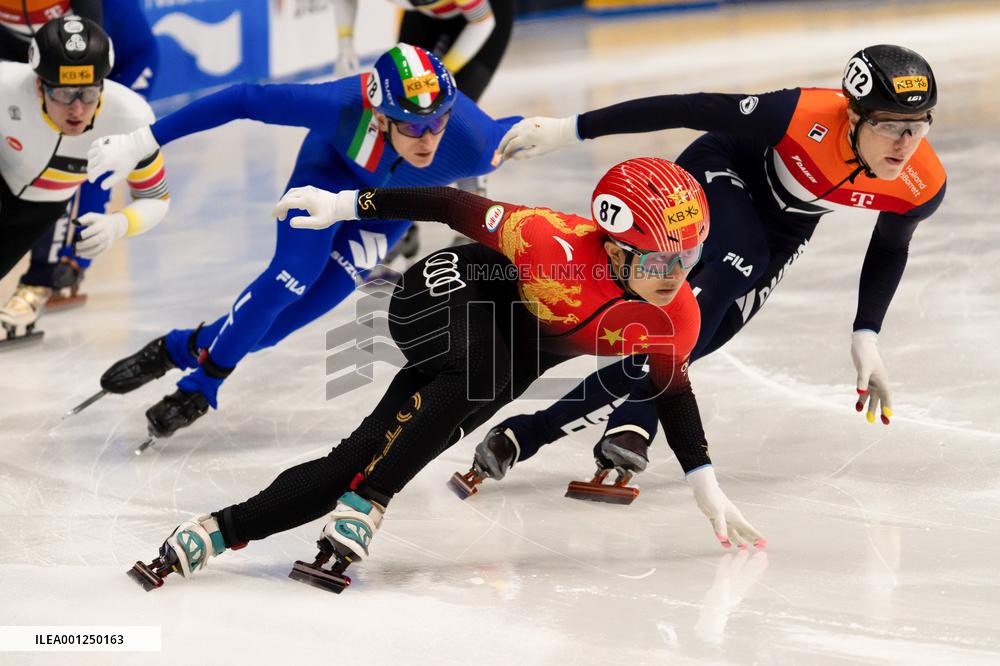 (SP)SOUTH KOREA-SEOUL-ISU-WORLD SHORT TRACK SPEED SKATING CHAMPIONSHIPS-MIXED TEAM RELAY
