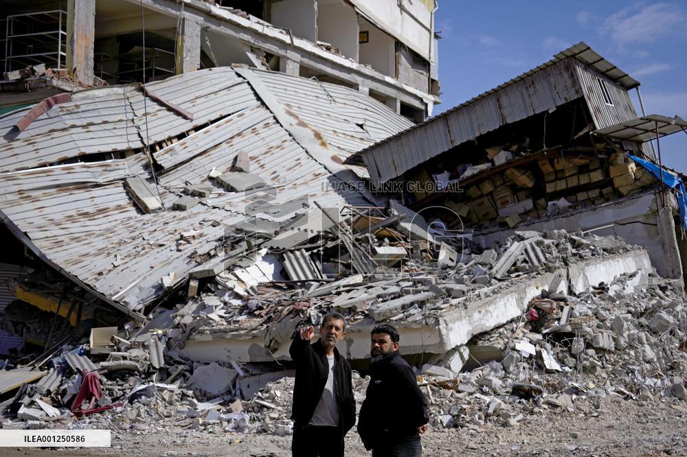 Scene in quake-hit Turkey