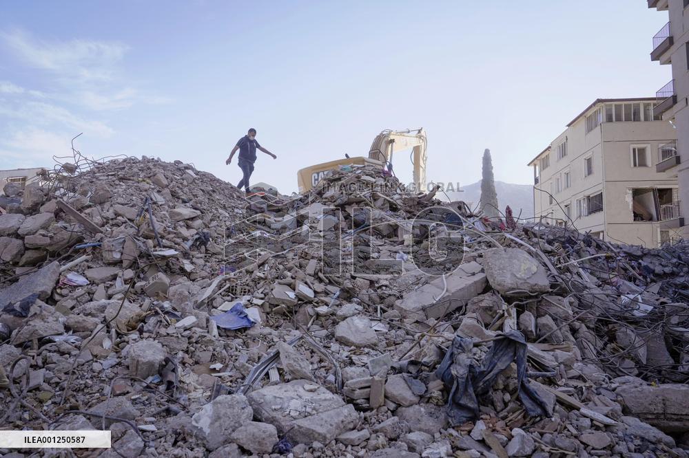 Scene in quake-hit Turkey