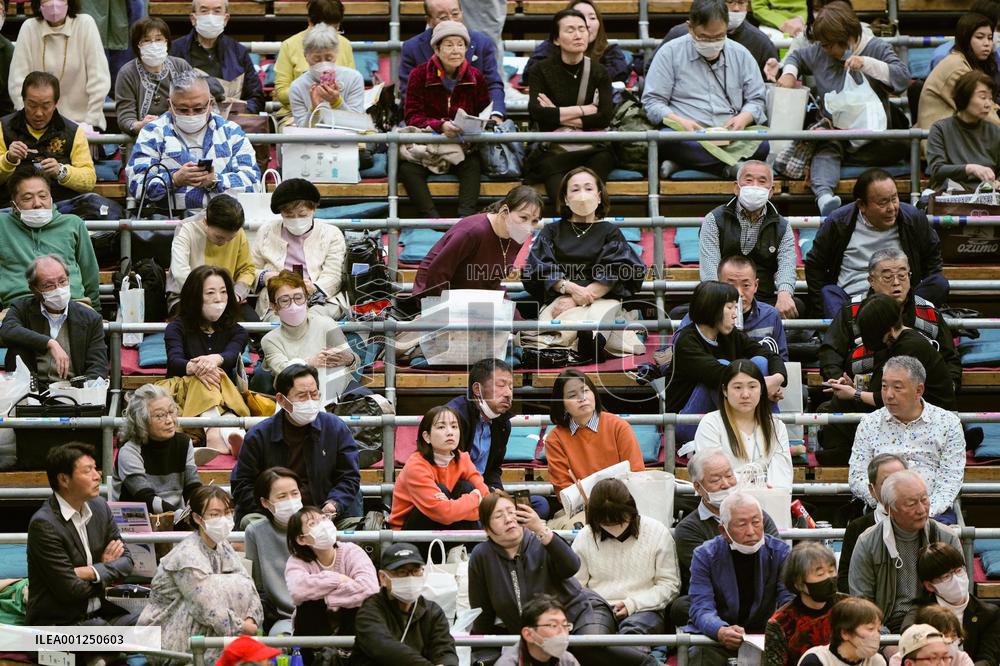 COVID mask rules eased in Japan