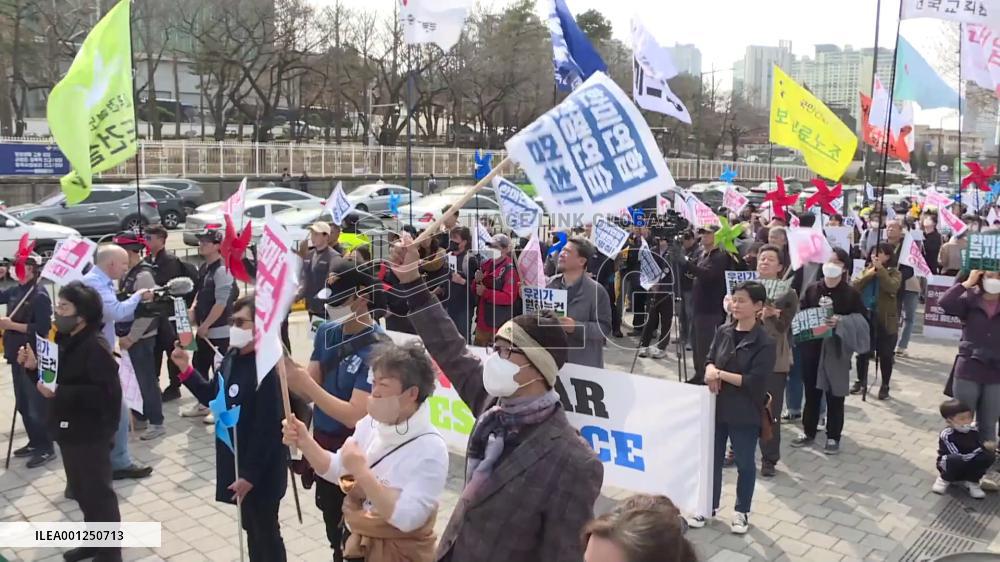 S. Korean peace activists cry out for end to war exercise with U.S.