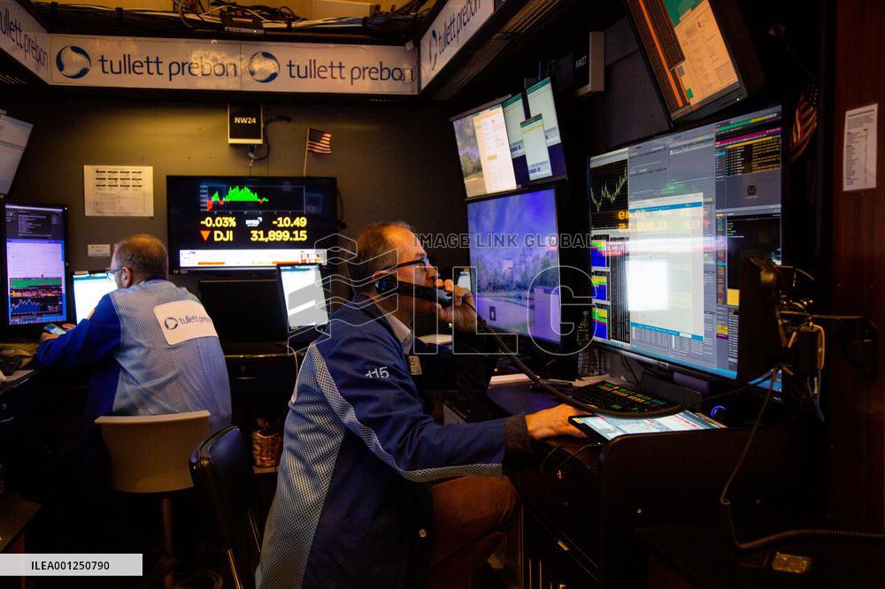 U.S.-NEW YORK-STOCKS