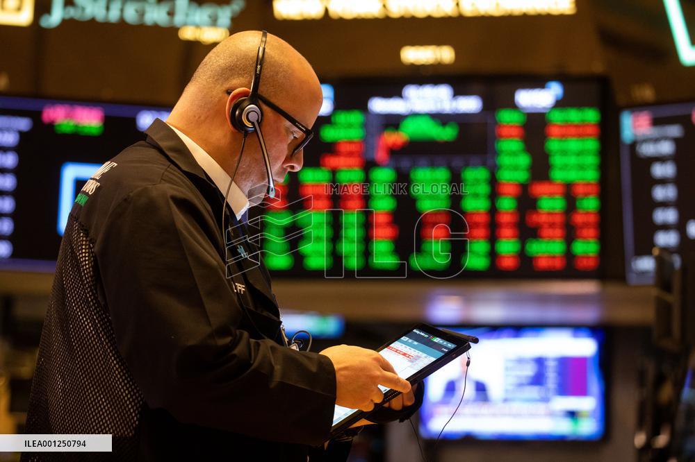 U.S.-NEW YORK-STOCKS