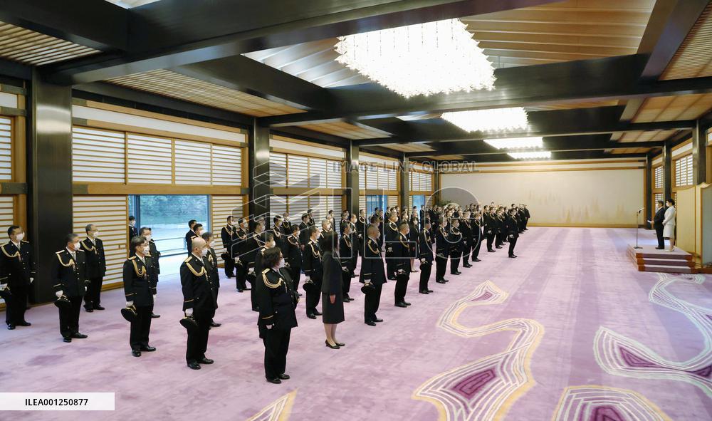 Emperor meets with police officials