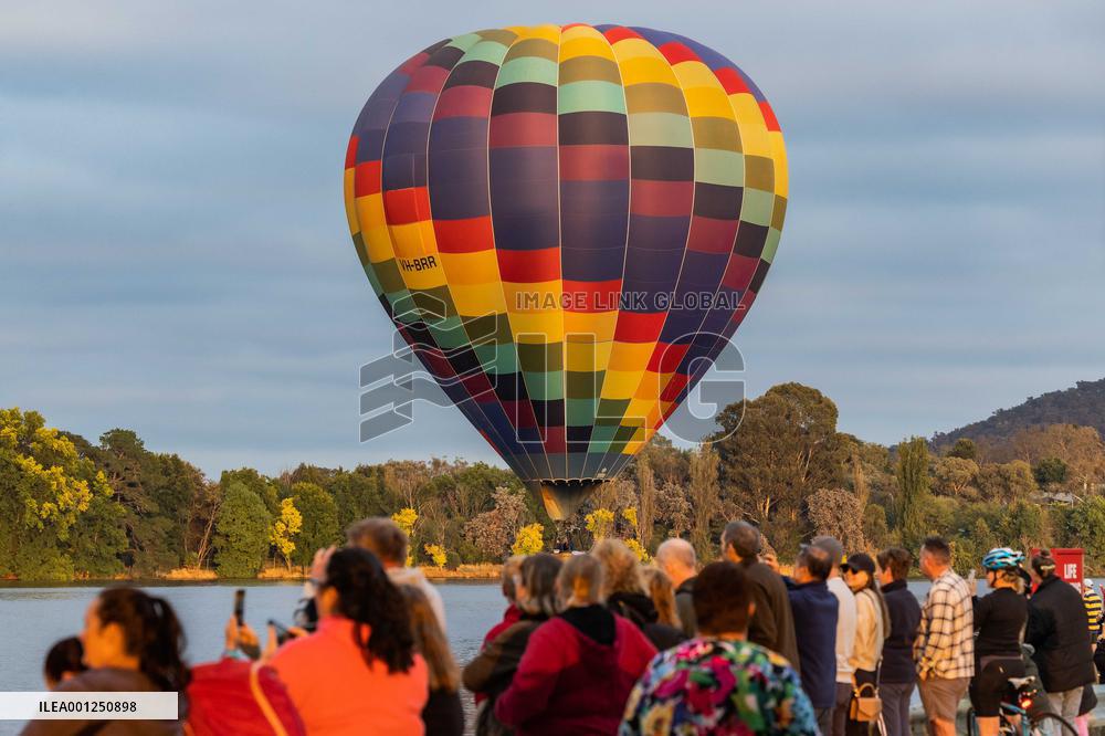 AUSTRALIA-CANBERRA-HOT AIR BALLOONS