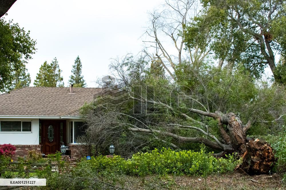 U.S.-SAN FRANCISCO-STORM-AFTERMATH