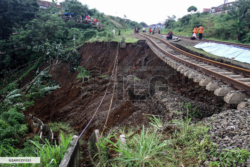 INDONESIA-BOGOR-LANDSLIDE-AFTERMATH