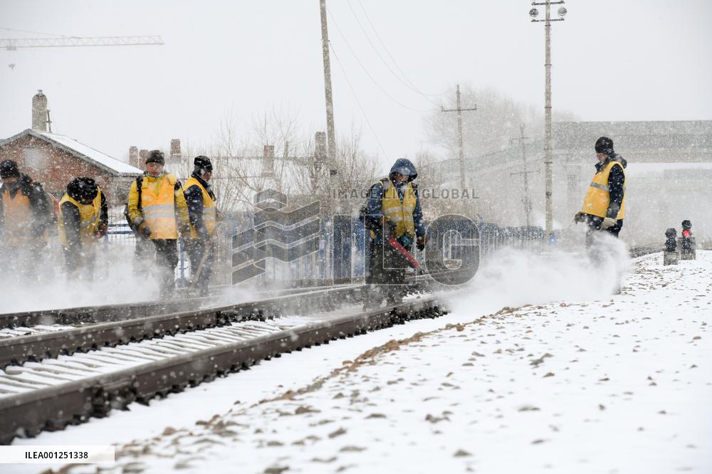 CHINA-HEILONGJIANG-SNOW-RAILWAY (CN)