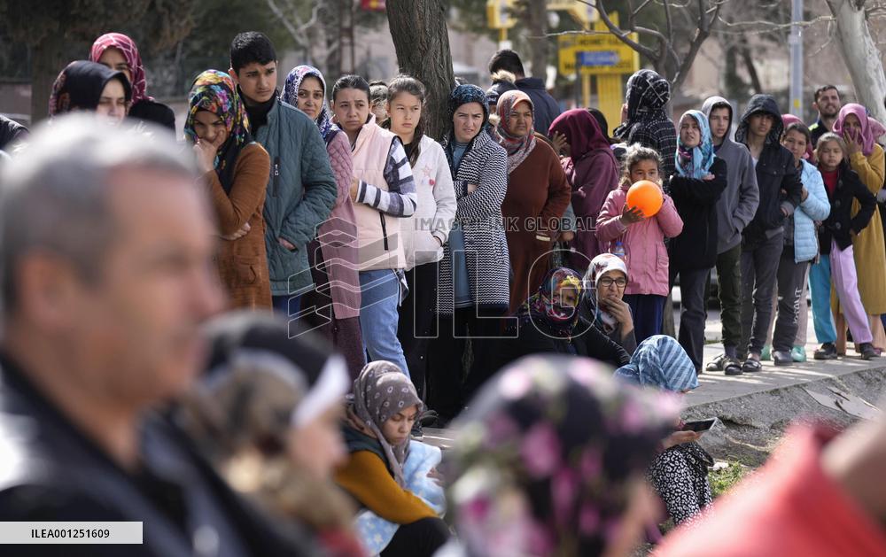 Scene in quake-hit Turkey