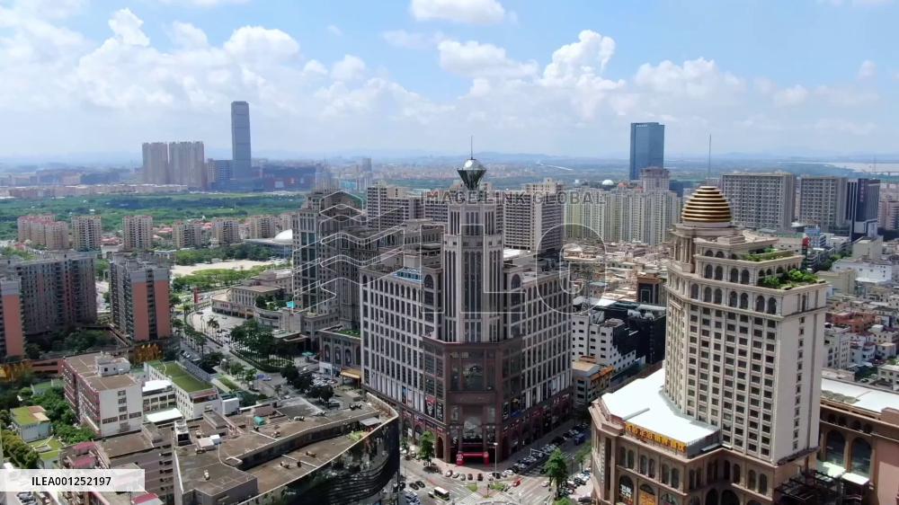 Reviving offline fairs show China's burgeoning economic recovery