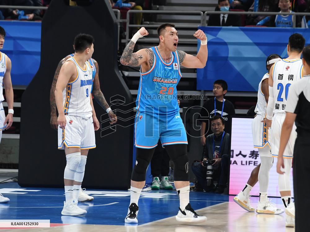 (SP)CHINA-BEIJING-BASKETBALL-CBA LEAGUE-BEIJING VS SHANDONG (CN)