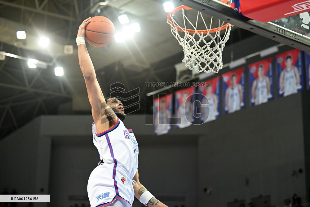 (SP)CHINA-TIANJIN-BASKETBALL-CBA LEAGUE-TIANJIN VS SHANDONG (CN)