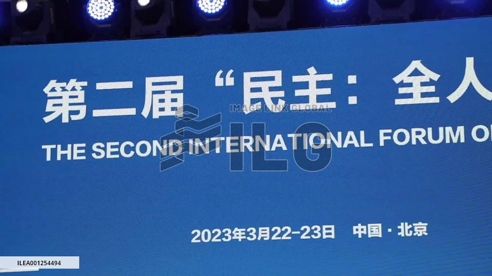 China's whole-process people's democracy works for Chinese: foreign scholars