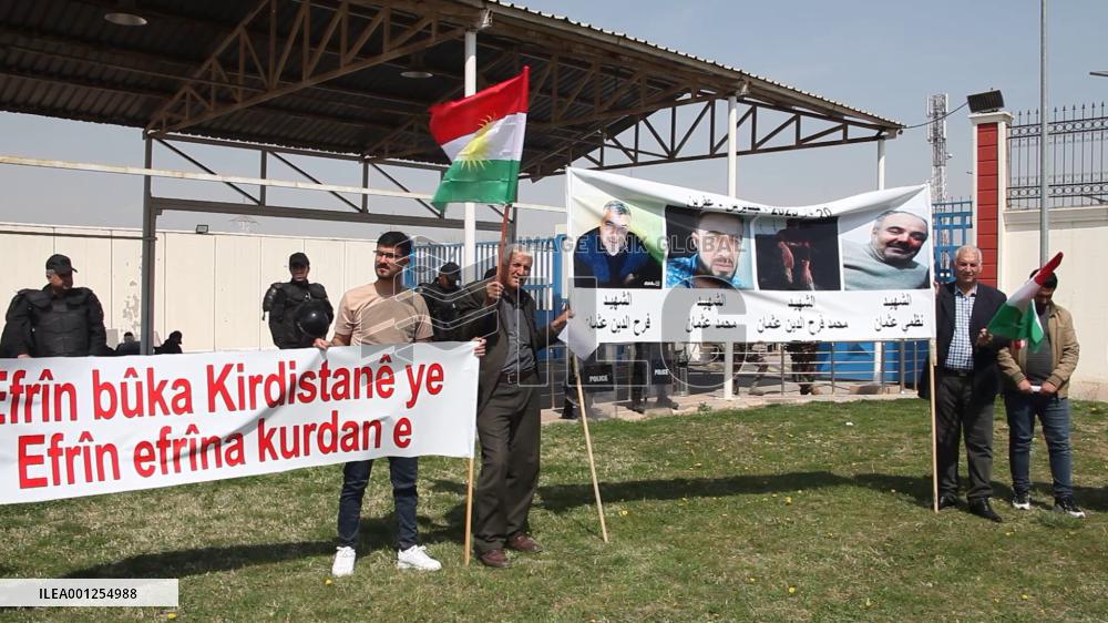 Syrian Kurds protest killing of four Syrian Kurds in front of UN office in Iraq's Erbil