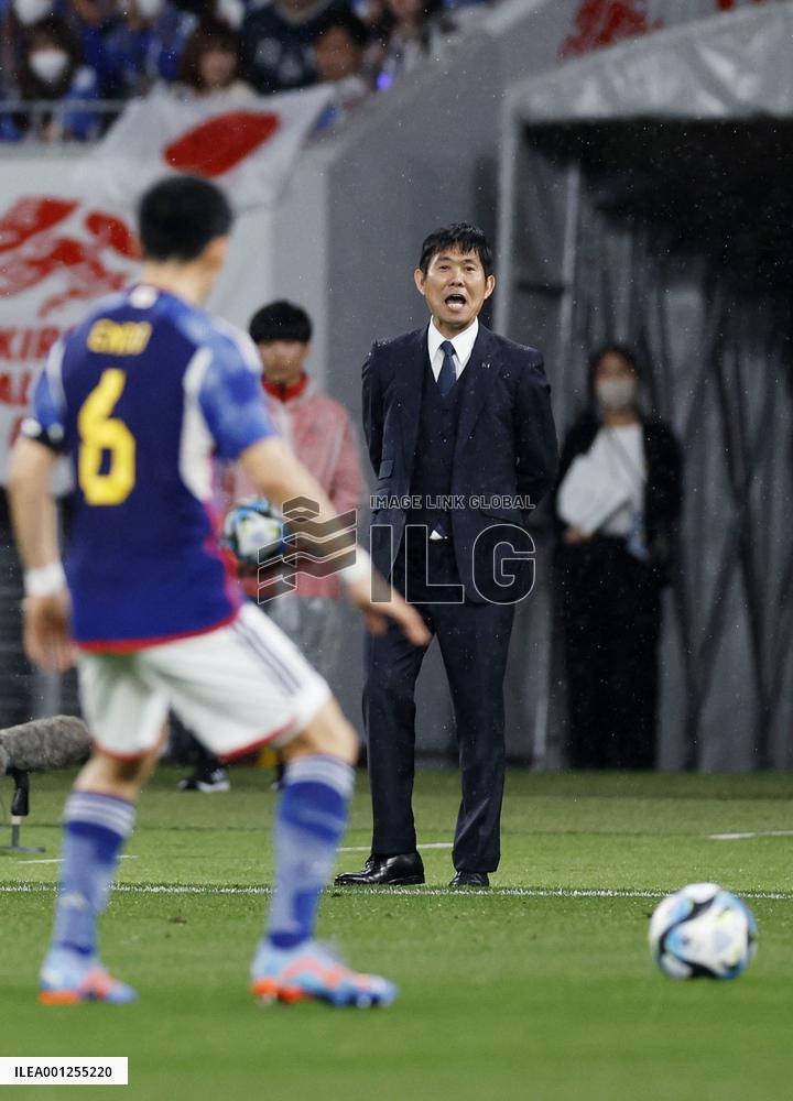 Football: Japan-Uruguay friendly