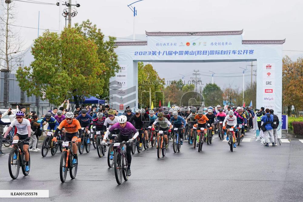 (SP)CHINA-ANHUI-YIXIAN-CYCLING (CN)