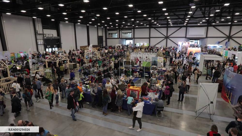 Pet show held in St. Petersburg