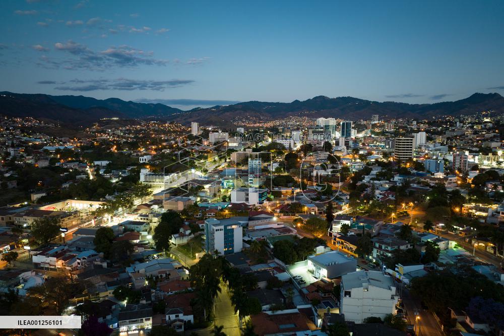 HONDURAS-TEGUCIGALPA-VIEW