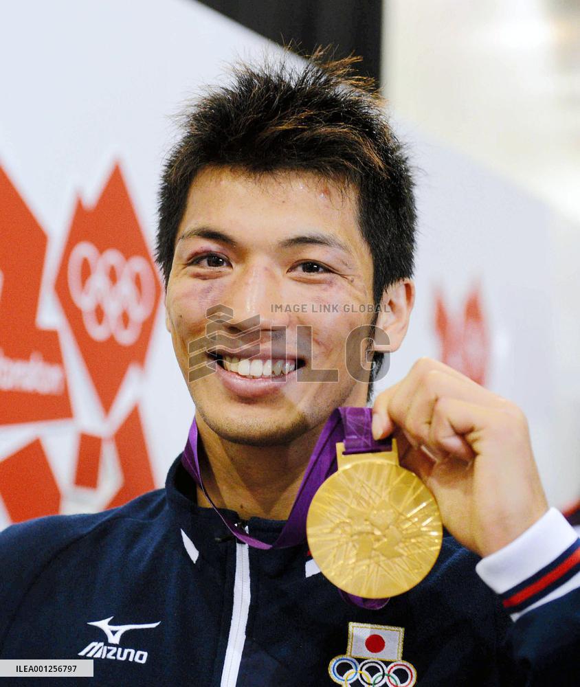 Boxing: Ex-Olympic, WBA middleweight champ Murata